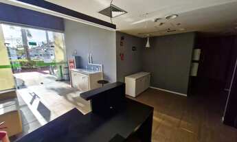 Imagem 2: Centro comercial para aluguel e venda com 1371 metros quadrados