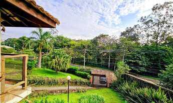 Imagem 2: Casa com 3 dormitórios, sendo 1 suíte para venda na região Granja Viana - Cotia - SP