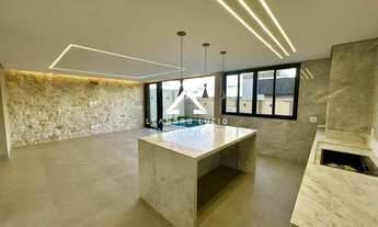 Imagem 7: Sobrado à Venda no Jardins Porto 4 Suítes, Piscina, Poço Artesiano e Acabamento Premium!