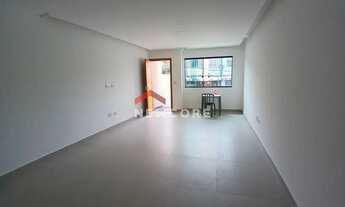 Imagem: Sobrado em Rua Américo Castro - Parque