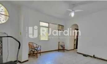 Imagem 4: Apartamento : Padrão / Residencial / Catete