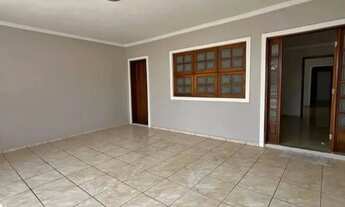 Imagem: M.P. Vendo casa no jaderlandia a vista ou