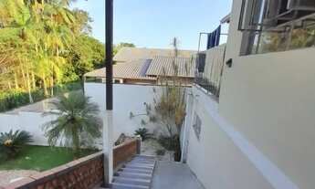 Imagem 4: Aluga-se casa com piscina - Bairro Coloninha