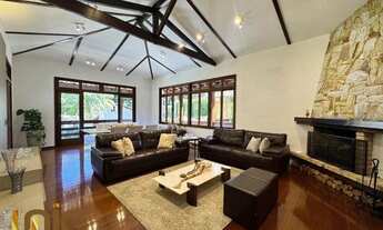 Imagem 4: Casa de Alto Padrão à Venda na Granja Comary Gleba VI com Vista para o Lago e a CBF