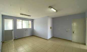 Imagem 2: Imóvel para aluguel possui 140 metros quadrados com 3 quartos em Presidente Médici - Chape