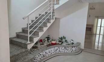 Imagem 4: Sobrado para venda tem 330 metros quadrados com 2 quartos em Jardim Novo Mundo - Jundiaí