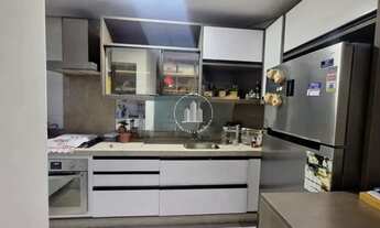 Imagem 4: Apartamento com 2 quartos sendo 1 suíte, 1 vaga. Capoeiras