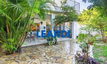 Imagem: CASA ASSOBRADADA - PERDIZES - SP