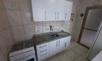 Imagem 6: Apartamento Semi-Mobiliado para alugar com 2 quartos, sendo 2 suítes no Jardim Botânico, e