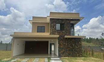 Imagem: 1084 -Sobrado com 3 suítes, 2 vagas de