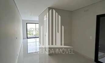 Imagem 2: Imperdível Casa de Luxo com 4 Suítes e 6 Vagas na Vila Irmãos Arnoni, São Paulo-SP!