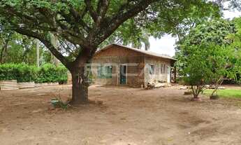 Imagem: Chácara à venda em São Carlos, com 4