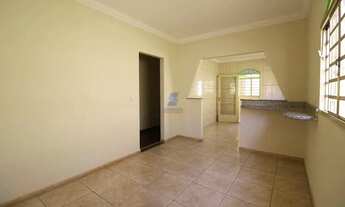 Imagem 7: Que tal uma ótima CASA com Piscina no Chácaras California??