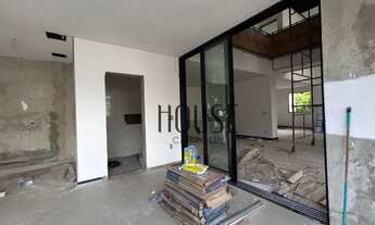 Imagem: Casa com 3 quartos à venda, 330 m² por