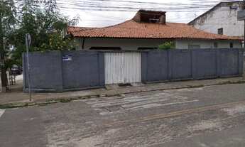Imagem: Casa com 5 quartos no bairro Jardim América
