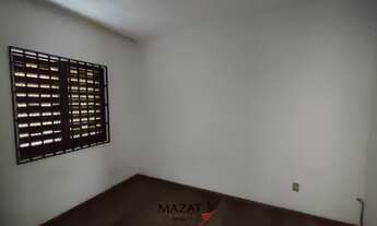 Imagem 7: Casa com Amplo terreno e 5 Dormitórios no Centro