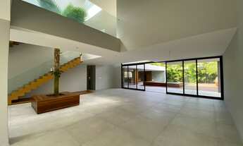 Imagem 4: Casa alto padrão disponível para venda