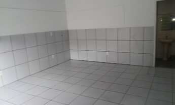 Imagem 2: Loja com 30m² na Emílio Kemp, bairro Jardim Itu Sabará, próximo a Baltazar