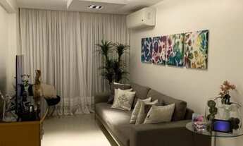 Imagem 3: Apartamento todo refoemmado por arquiteto nna Tijuca