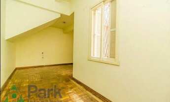 Imagem 2: Porto Alegre - Apartamento Padrão - Partenon