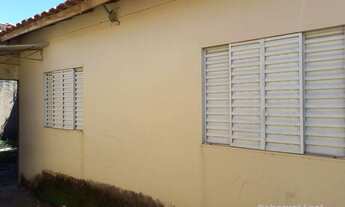 Imagem 5: Casa com quatro quartos e edicula na Vila Dutra