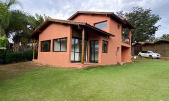 Imagem 2: Sobrado com 4 dormitórios à venda, 212 m² por R$ 449.000,00 - Zona Rural - Delfinópolis/MG