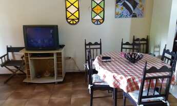 Imagem 4: Residência a poucas quadras do mar, 3 dormitórios e garagem fechada, mobiliada em Nova Tra