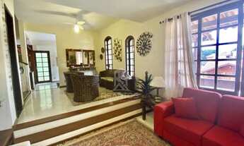 Imagem 4: Condomínio Vilarejo - Maravilhosa casa 495m² com piscina, sauna e churrasqueira