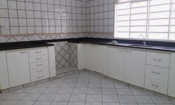 Imagem 7: Casa para venda com 240 metros quadrados com 3 quartos em Jardim Vila Boa - Goiânia - GO