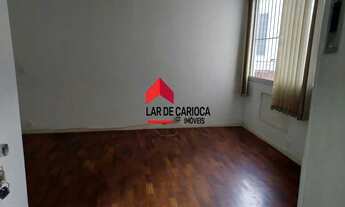 Imagem 3: Cosme Velho - 2 Quartos com 2 vagas escrituradas de garagem