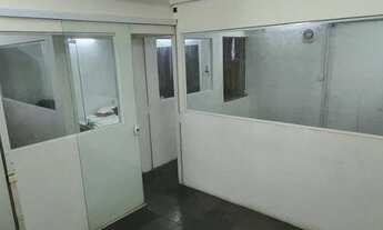 Imagem 3: Casa com 9 dormitórios, 220 m² - venda por R$ 1.100.000 ou aluguel por R$ 4.500/mês - Moem