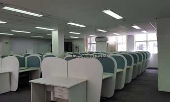 Imagem 2: Ótimo conjunto comercial à venda ou para locação na Praça da República