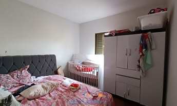 Imagem 6: Casa com 3 quartos - Bairro Armindo Guazzi em Londrina