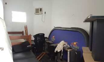 Imagem 3: Galpão/Depósito/Armazém para aluguel possui 630 metros quadrados com 4 salas e vestiarios