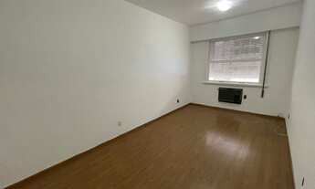 Imagem 5: 1 quarto com dependência, (pode fazer um Home Office) 65m2 , vaga na escritura