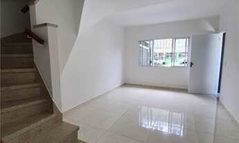 Imagem 4: Sobrado a venda com 4 quartos e vaga para 02 carros na garagem