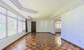 Imagem 4: DIRETO COM PROPR. Casa comercial para locação na Rua Guararapes com 463m2 - Curitiba - PR