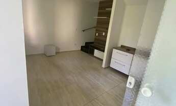 Imagem 2: Casa de condomínio sobrado para aluguel com 64 metros quadrados com 2 quartos