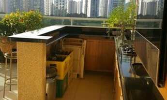 Imagem 7: Cobertura duplex no Le Parc para venda possui 319 metros quadrados com 3 quartos