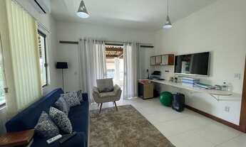 Imagem 3: Linda casa Finamente de corada Abrantes, 4/4 sendo 3 suítes. Condomínio fechado com infrae