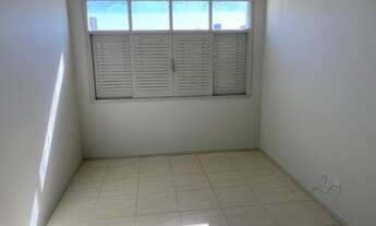 Imagem 4: Edf. Jacob, 3º andar, 80m², 2/4, dependência