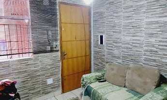 Imagem 2: Apartamento com 2 dormitórios para alugar, 47 m² por R$ 700/mês + o condomínio R$ 100/mês