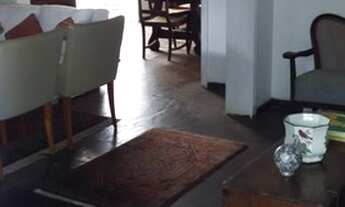 Imagem 7: Casa para venda possui 320 metros quadrados com 5 quartos em Humaitá - Rio de Janeiro - RJ