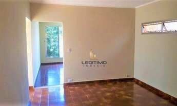 Imagem 2: Casa com 215 metros em Santana, 4 quartos, 2 banheiros e 5 vagas, próximo à Avenida Imirim