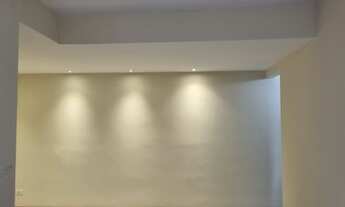 Imagem 2: Apartamento para aluguel possui 64 metros quadrados com 2 quartos em Tijuca - Rio de Janei