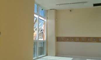 Imagem 3: OFFICE CENTER SAPIRANGA - Sala de 1ª Locação com 22,30m², Wc Social, Teto com Rebaixament