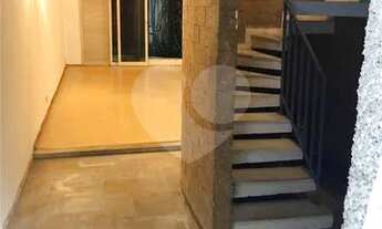 Imagem 3: Casa térrea a venda com piscina, quintal e edícula