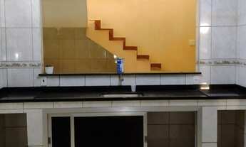 Imagem 2: Casa 2 Pavimentos com 3 Quartos e Garagem na Posse