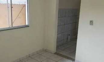 Imagem 2: Casa para venda possui 100 metros quadrados com 1 quarto em Centro - Ananindeua - Pará