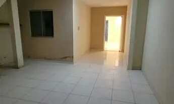 Imagem 2: 2/4 Parque Ipê Casa com 2 dormitórios